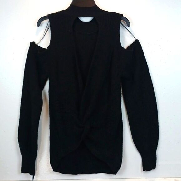 Takara black sexy cold shoulder long-sleeve open back mock neck sweater - Picture 6 of 10